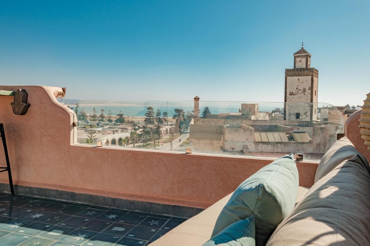 Mama Lova Hotel, Riad, Restaurant & Spa Ес-Сувейра Екстер'єр фото